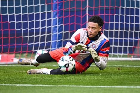 Leonard Preskot, Bajern