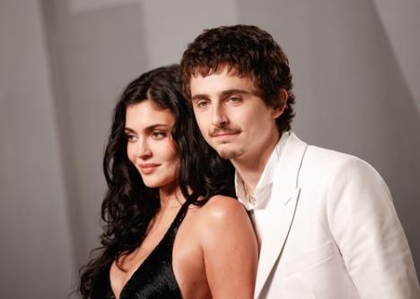 Kajli Džener i Timoti Šalame na proslavi nakon dodele Oskara 2026