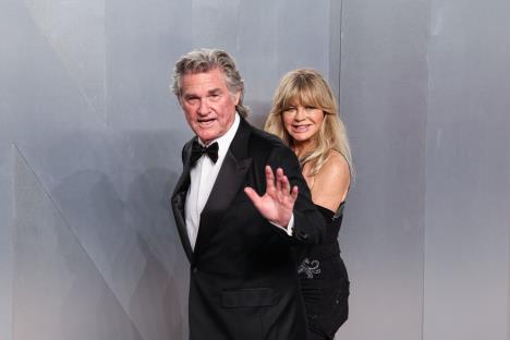 Kurt Rasel, Goldi Hon porodično na dodeli Oskara