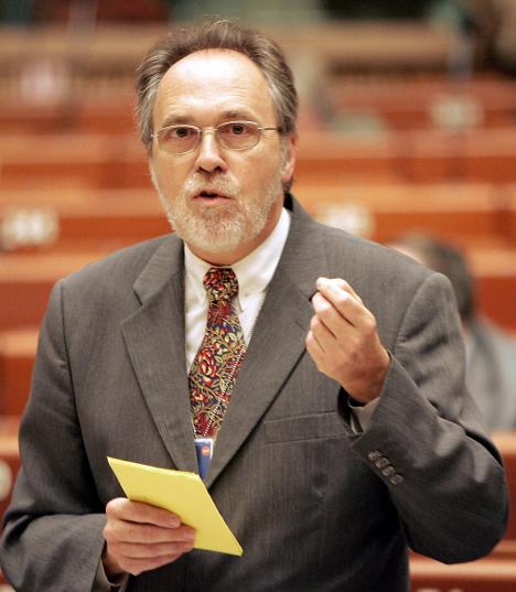 Bivši specijalni izvestilac Saveta Evrope Dik Marti, čija je istraga dovela do formiranja Specijalnog suda za zločine OVK