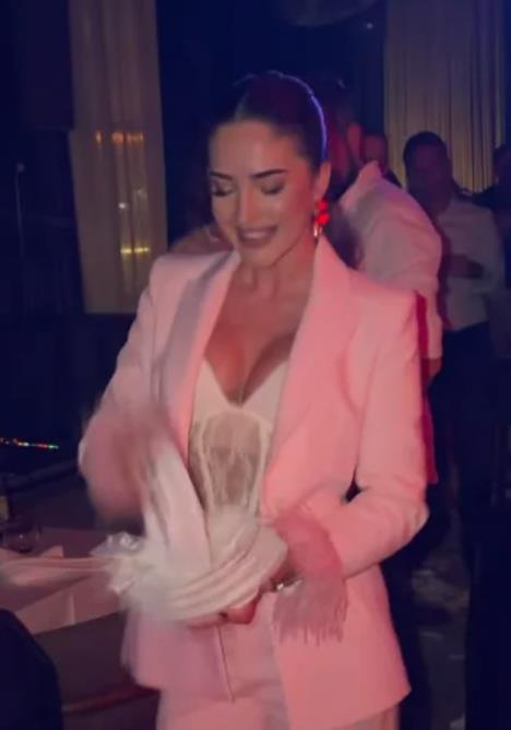 Anđela Đuričić ugradila silikone