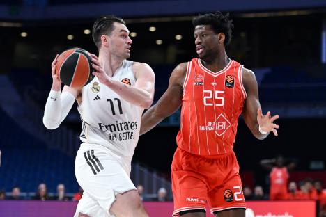 Mario Hezonja i Dan Oturu na meču Real - Hapoel