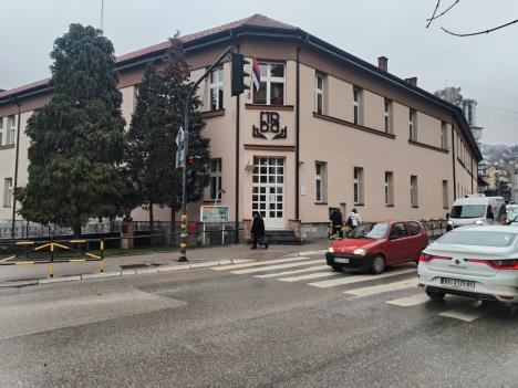 OŠ Kralja Petra II 1.jpg