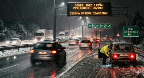 Kiša i sneg na putevima