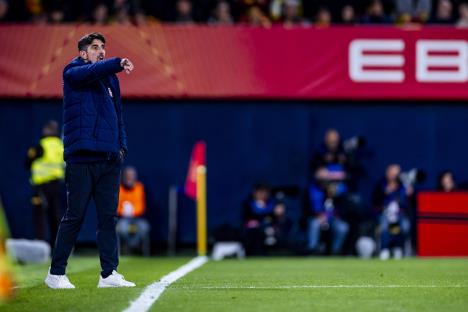 Težak je posao pred Veljkom Paunovićem