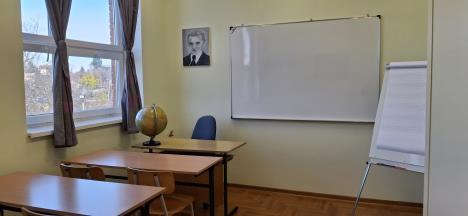 FOTO UIKS, učionica u KPZ za žene u Požarevcu.jpg