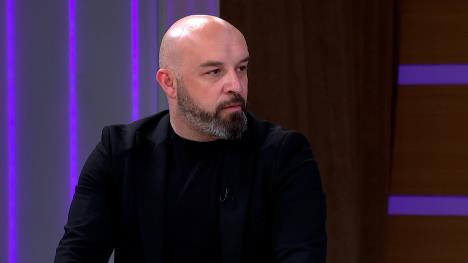 Sequence 01.00_22_51_12.Still003.jpg