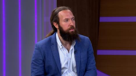 Sequence 01.01_13_10_17.Still010.jpg