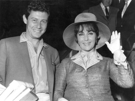 Edi Fišer, Elizabet Tejlor