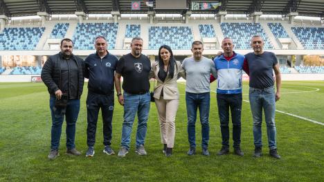 LOZNICA - Sa gradonačelnicom na ''Lagatoru''.jpg