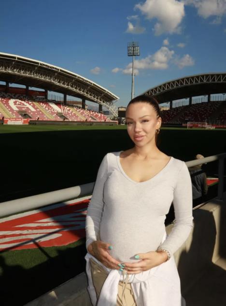 Tara Stojanović trudna