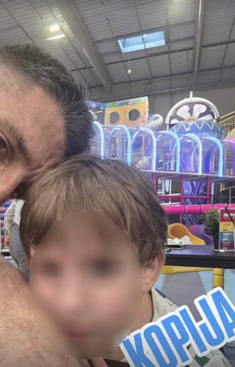 Kristijan Golubović pokazao sina