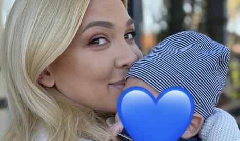 Milica Todorović sa sinom