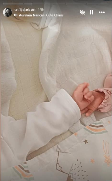 Sofija Juričan podelila dirljiv prizor svojih blizanaca iz porodičnog doma