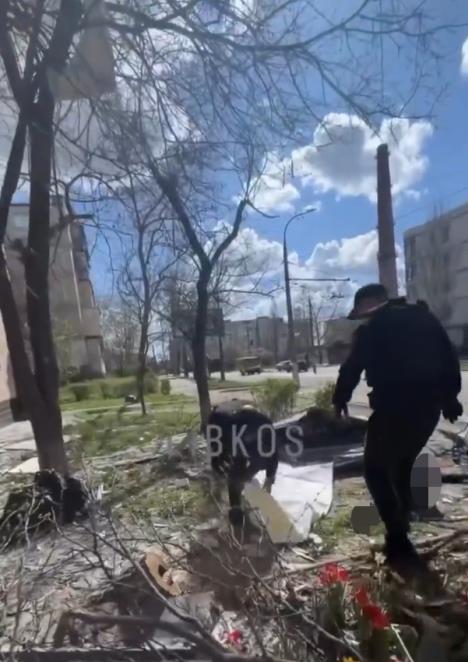 2026-04-07 17_21_31-(1) C4H10FO2P ☠️ on X_ _🇷🇺#Russia'n artillery shelling on 🇺🇦#Kherson city ki.png