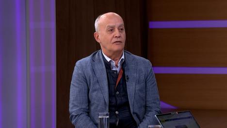 Sequence 01.00_53_21_10.Still005.jpg