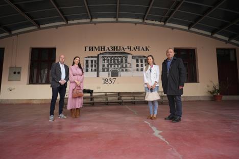 Naš pogled ka suncu - foto Touch N Touch.jpg