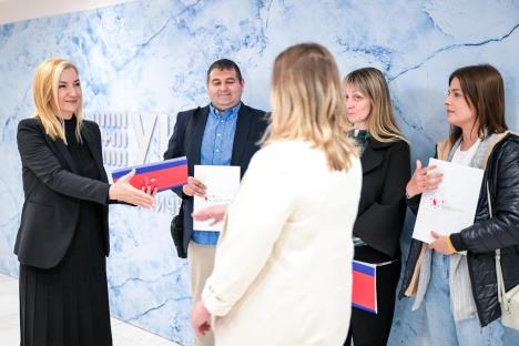 Zdravstveni radnici.jpg