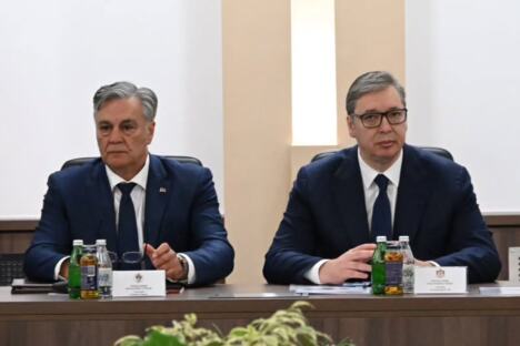 Siniša Karan Aleksandar Vučić.jpg