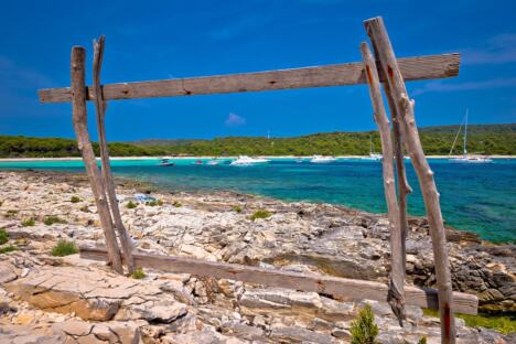 Sakarun plaža, Hrvatska