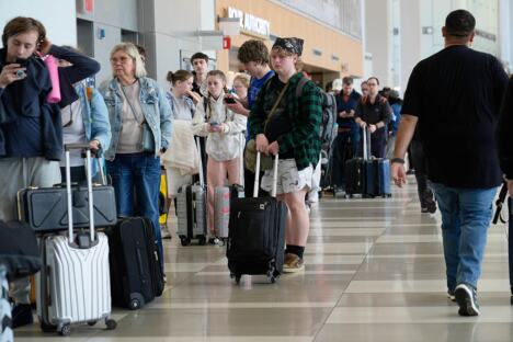 Aerodrom putnici putovanje