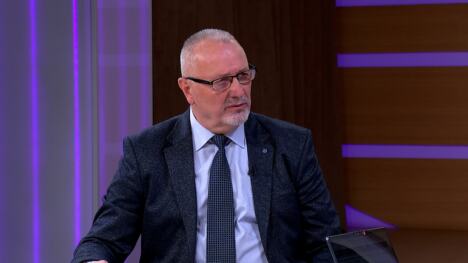 Sequence 01.00_50_37_01.Still005.jpg