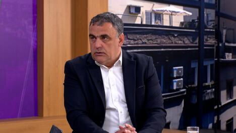 Sequence 01.00_49_44_16.Still006.jpg