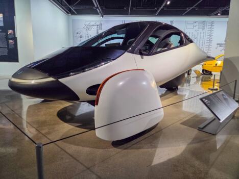 Aptera Motors (2).jpg