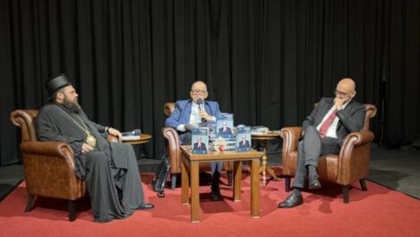 Episkop Heruvim na promociji knjige u Vukovaru