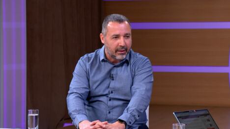 Sequence 01.00_45_19_01.Still003.jpg