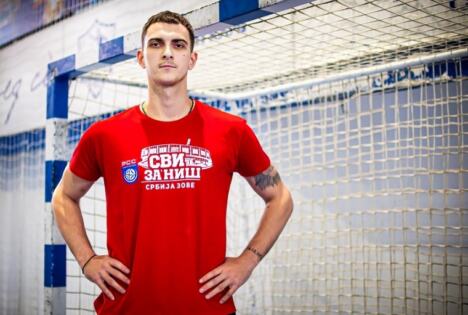 Rukomet Uroš Borzaš.jpg