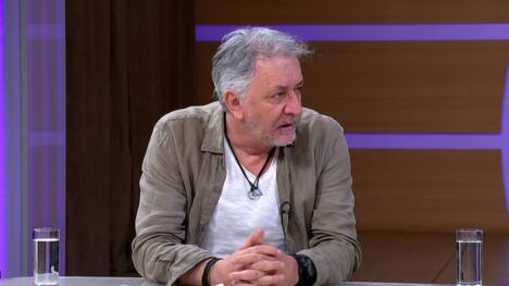 Sequence 01.01_11_50_20.Still006.jpg