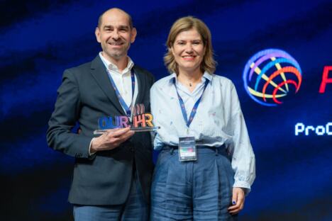 Shift happens-Dragan Reščik, PCB i Jovana Uzelac, Nestle.jpg