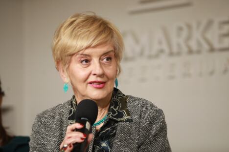 Promocija 2  Vida Basara foto Ata images.JPG