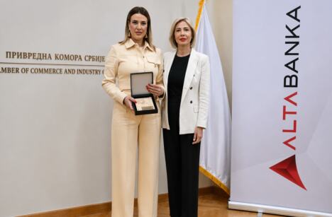 PKS NAGRADA UNA SIKIMIC I KATARINA OCOKOLJIC.png