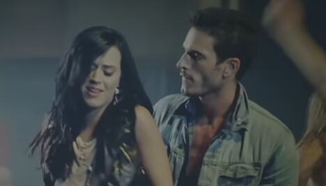 Kejti Peri i Džoš Klos u spotu za pesmu Teenage dream