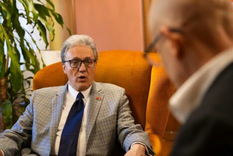 Intervju za 20 minuten - ambasador Ivan Trifunović