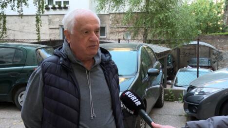 Sequence 01.00_23_30_06.Still001.jpg