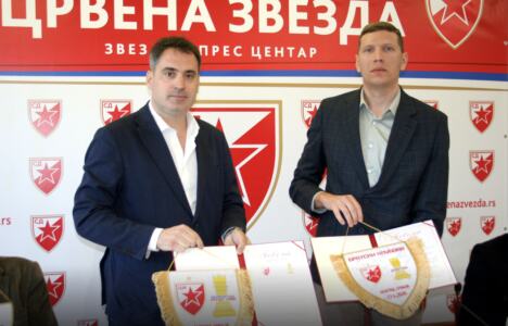 Pobratimili se šahovski klubovi Crvena zvezda i Herceg novi