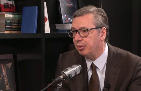 Aleksandar Vučić (5).png