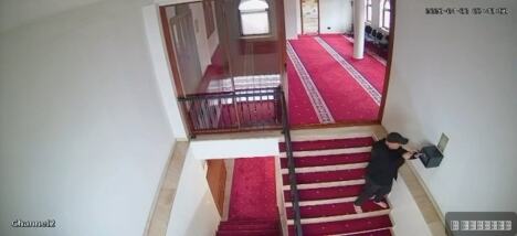 Serija pljački, policija na nogama Tokom 24 sata opljačkane čak tri džamije u Sa - 30.04.2026.jpeg