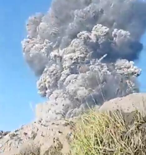 vulkan erupcija.jpg
