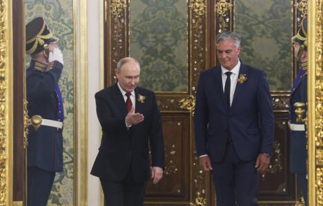 Vladimir Putin Siniša Karan Mile Dodik (2).jpg