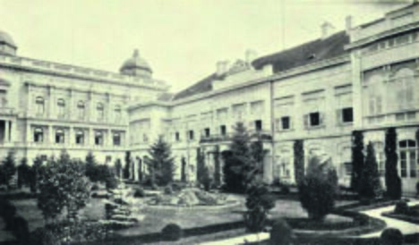 Istorijska čitanka kurira