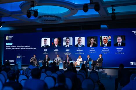 Panel BEF 2026.jpg