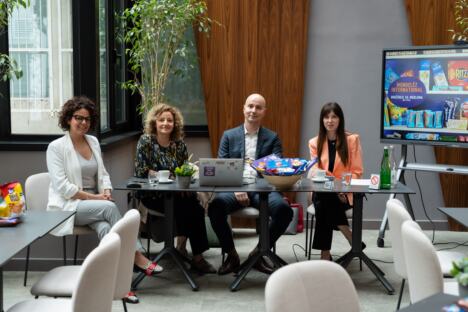 Fotografija 2_Govornici.JPG