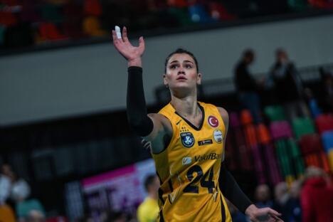 Katarina Dangubić