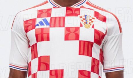 Hrvatski dres.jpg