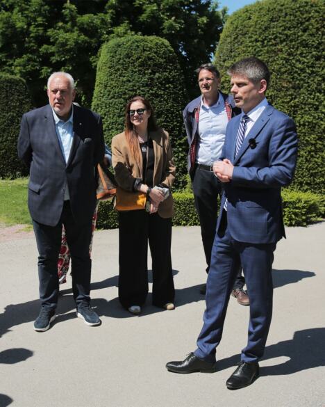 delegacija iz Francuske 1.jpg