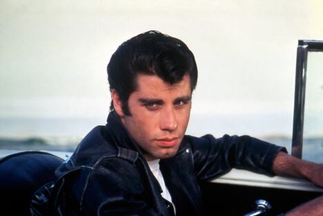 Džon Travolta u filmu Briljantin